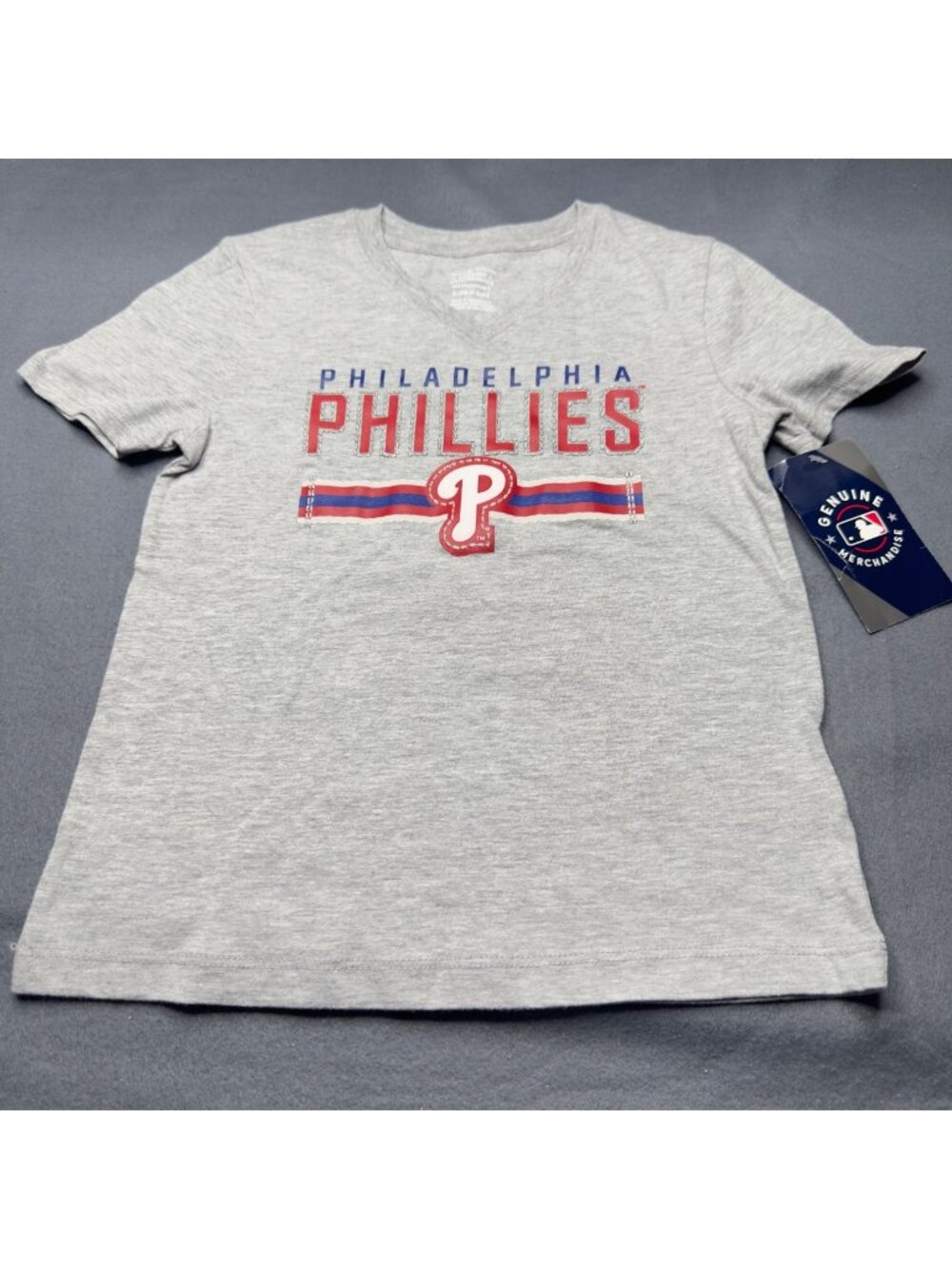 Philadelphia Phillies Girls Size Small 6-6X T-Shirt Gray MLB Genuine Merchandise